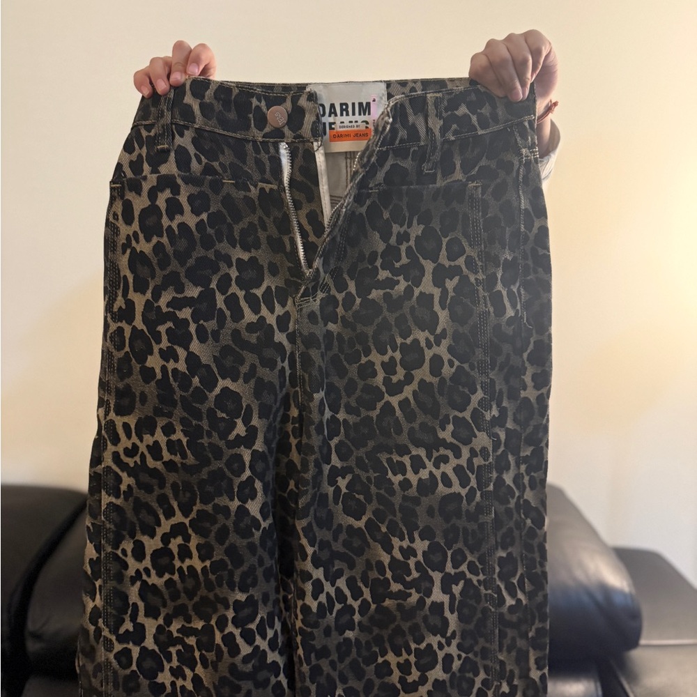 Darim Leopard Print Pants
